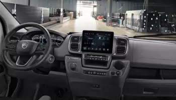 Citroen Jumper interni da Ponginibbi Group a piacenza